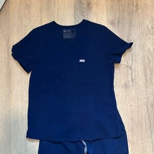 Figs Deep Blue Scrub Set